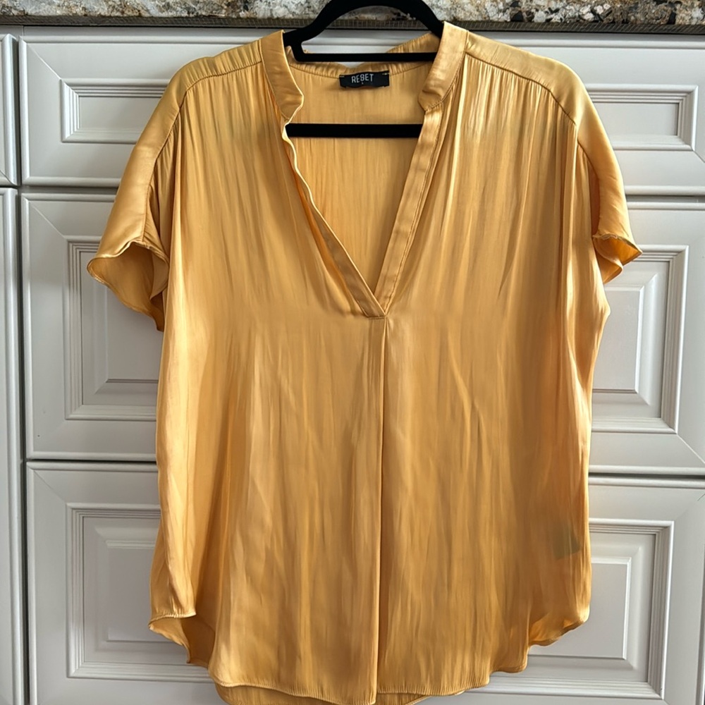 Women’s blouse
